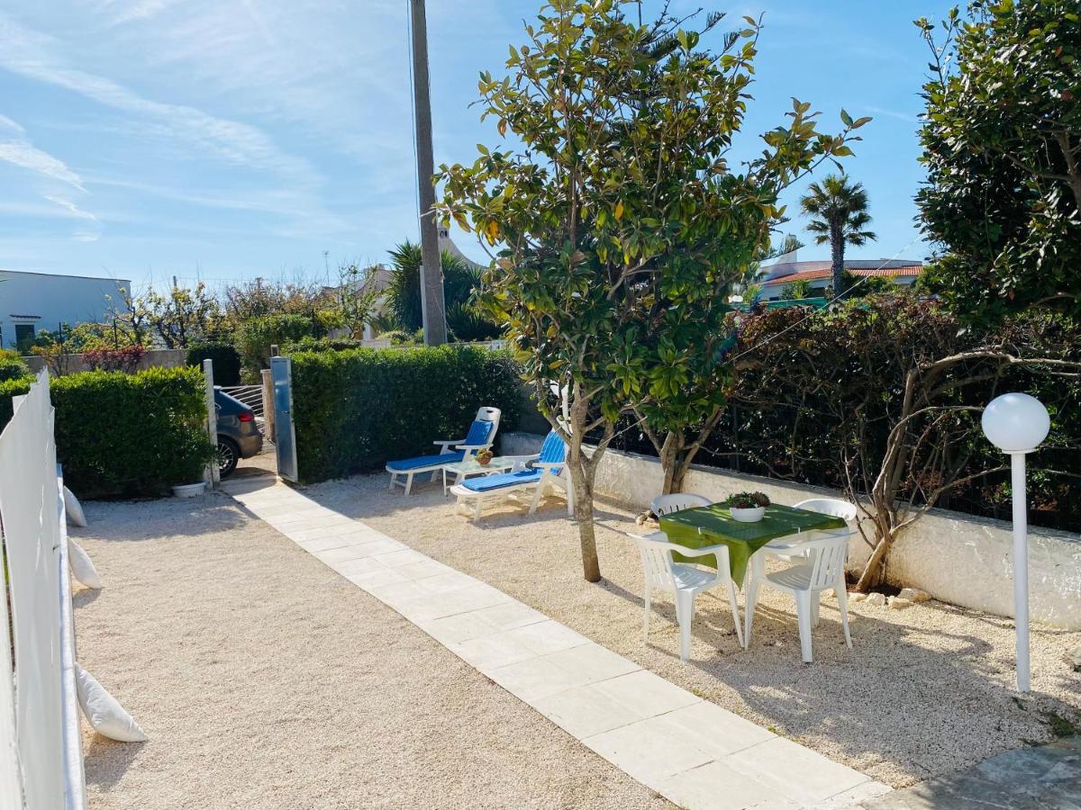 Вилла Dimora Al Mare Вилланова-ди-Остуни Экстерьер фото
